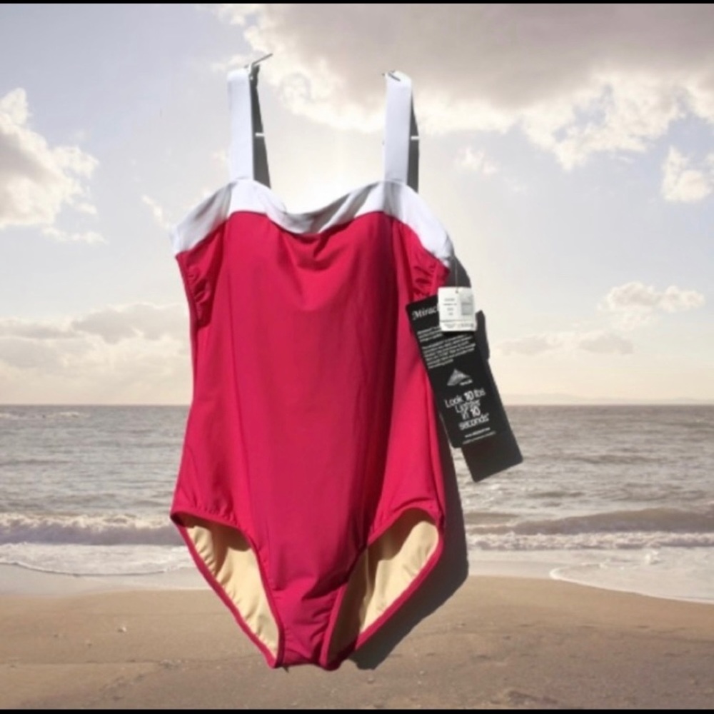 Miraclesuit swimsuit. NEW without tags.